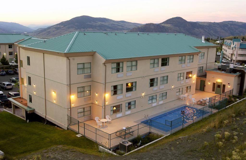 Prestige Aberdeen Lodge แคมลูปส์ ภายนอก รูปภาพ
