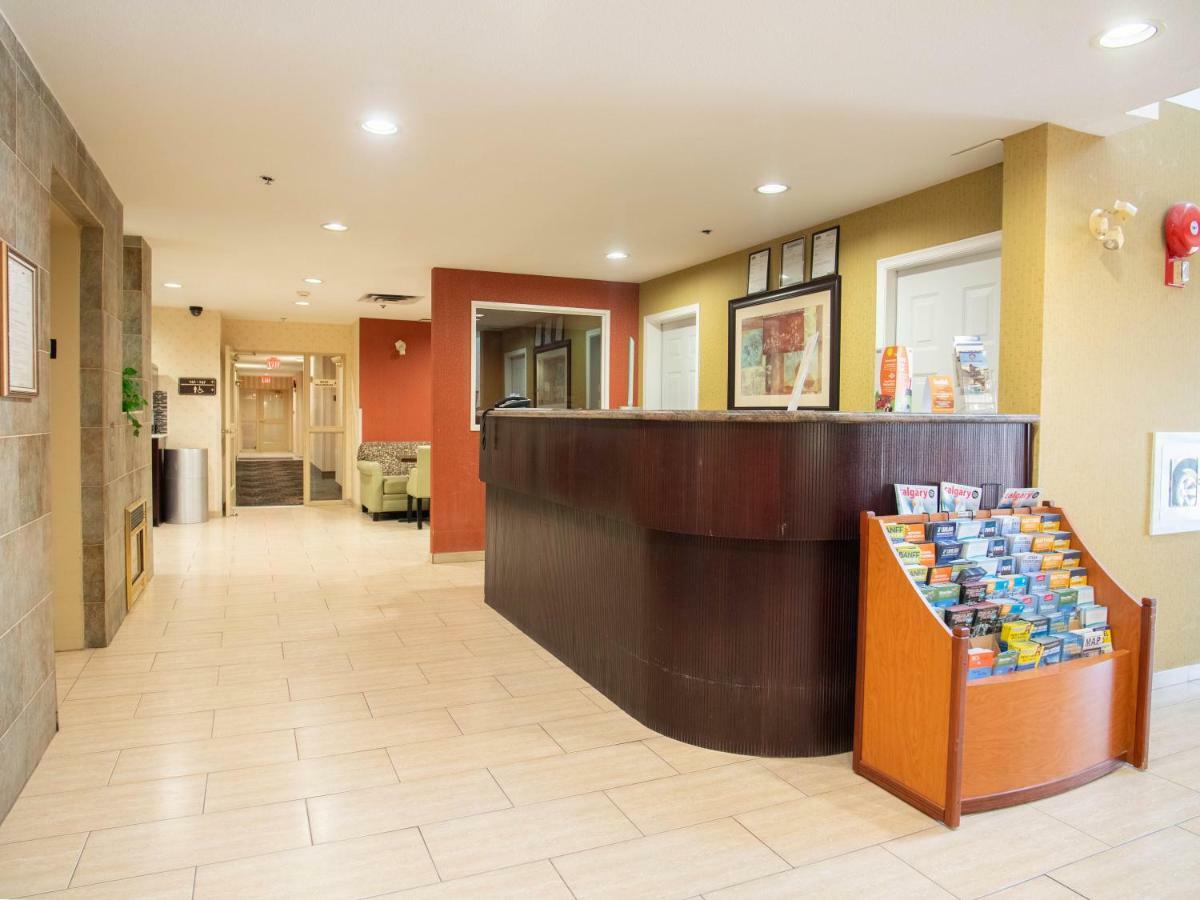 Prestige Aberdeen Lodge แคมลูปส์ ภายนอก รูปภาพ